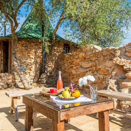 Feriehus Casa De Piedra La Laguna De Tiscar By Ruralidays