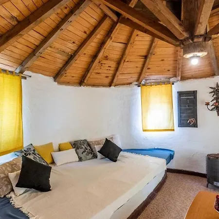 Casa De Piedra La Laguna De Tiscar By Ruralidays *
